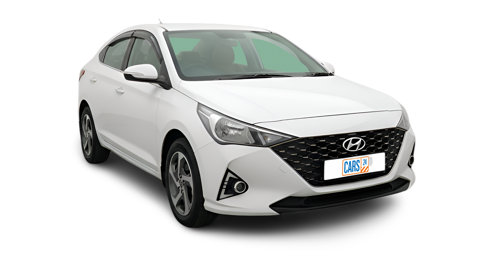 Hyundai Verna-img